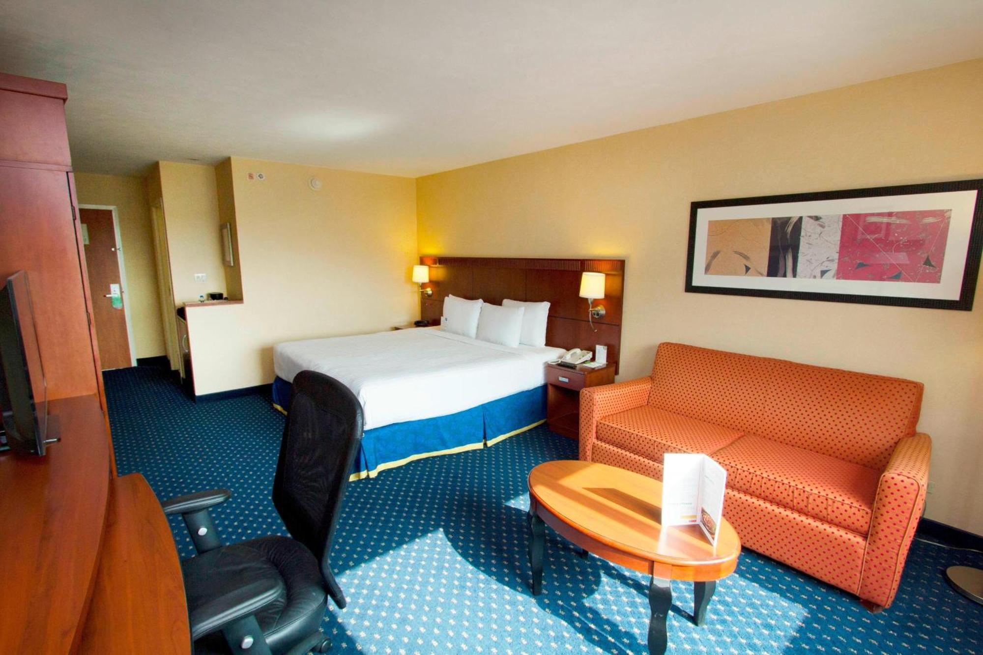 คอร์ตยาร์ด มอนเทอเรย์ ซาน เคโรนีโม/บาเย Hotel มอนแตร์เรย์ ภายนอก รูปภาพ